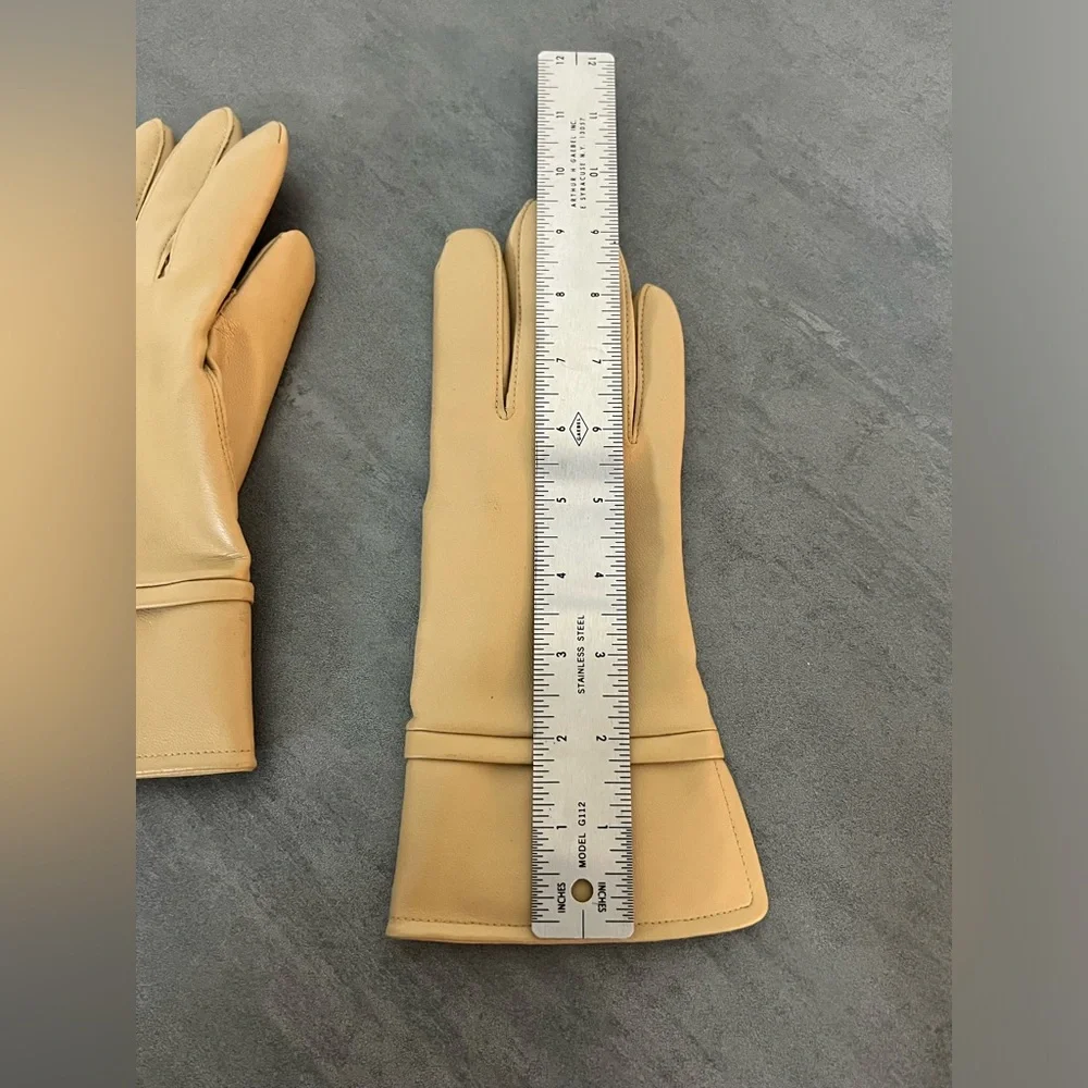 Vintage Fownes Tan Beige‎ Leather Gloves Women’s Size A WPL 9522 Acrylic Lining